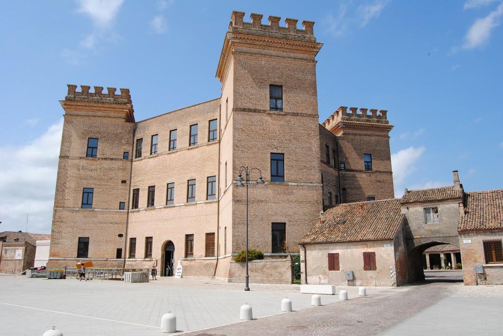Residenza Holiday Llido Degli Estensi Exterior foto